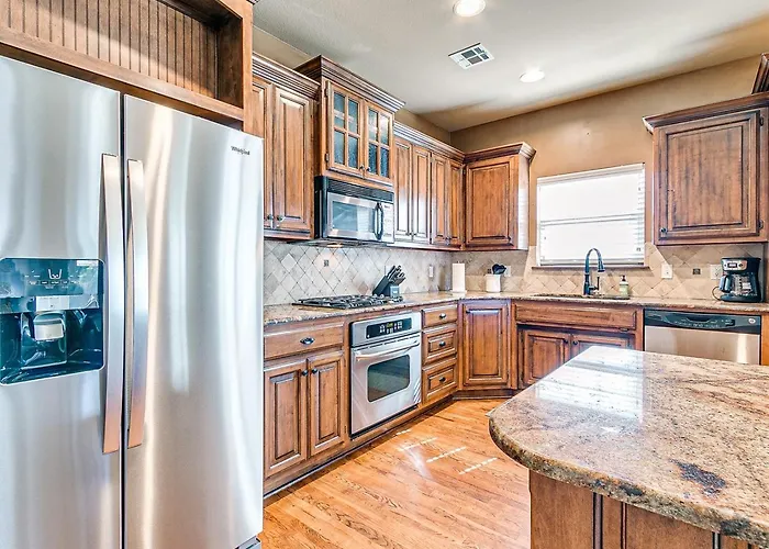 Holiday home Beautifully Spacious Treasure Tulsa